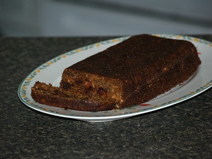 How to Make Date Nut Bread Recipe