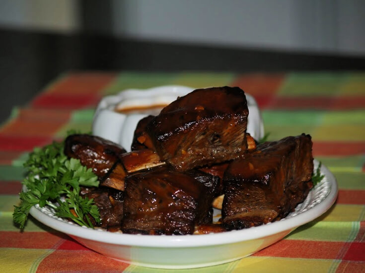 Short Ribs and Barbeque Sauce