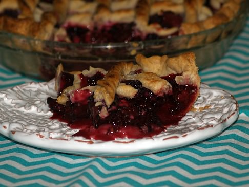 How to Make a Blackberry Pie Recipe