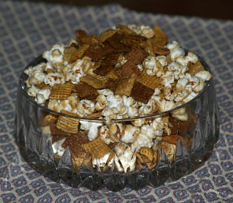 Caramel Popcorn Mix