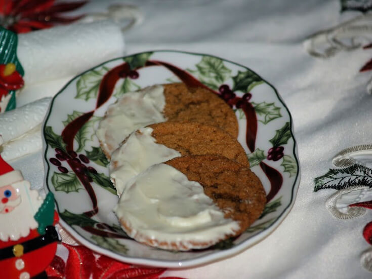 Dipped Gingersnaps