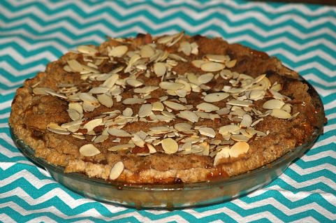 How to Make Apple Pie with Streusel Topping