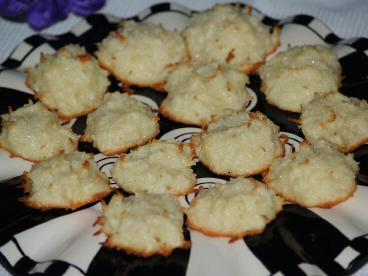 Best Coconut Macaroon Cookies