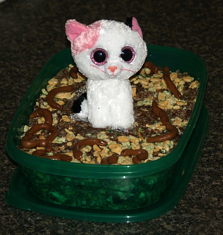 Valentine Kitty Litter Cake Recipe