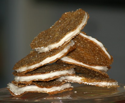 Lace Sandwich Cookie Recipe