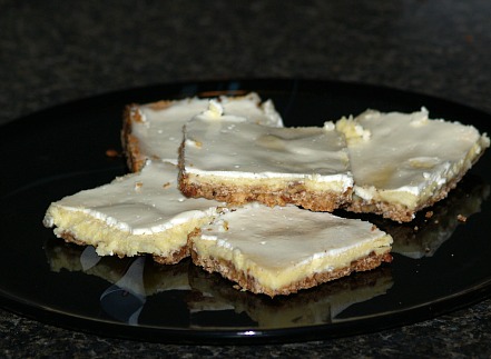 Lemon Cheesecake Bar Recipe