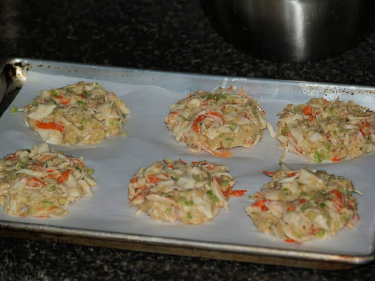Prepping Maryland Crab Cakes
