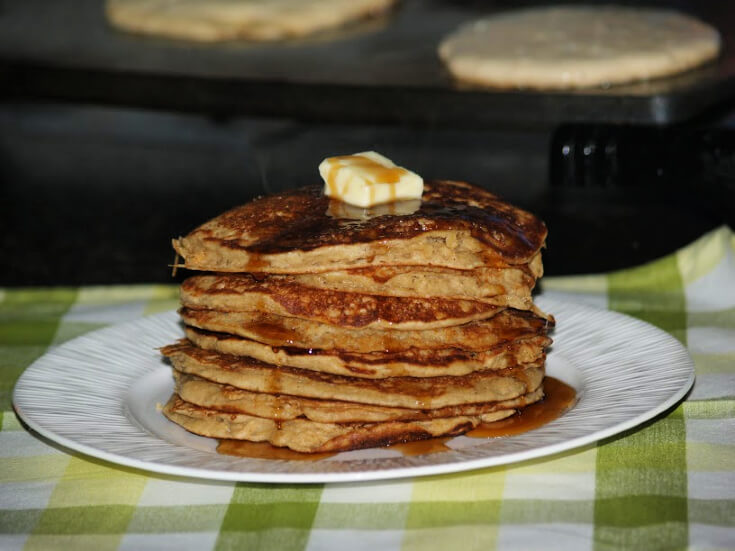 Old Fashioned Oatmeal Pancakes