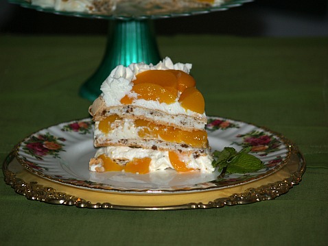 Peach Meringue Torte Recipe