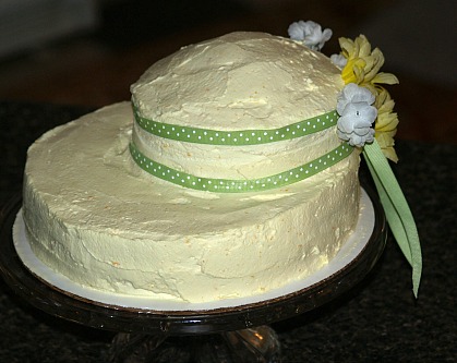 Pecan Cake Recipe Decorated as a Bonnet for Easter