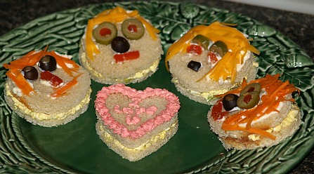 How to Make Valentine Recipes for Kids