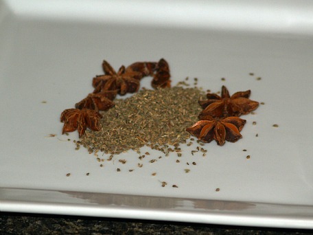 What is Anise? Star of Anise and Anise Seeds