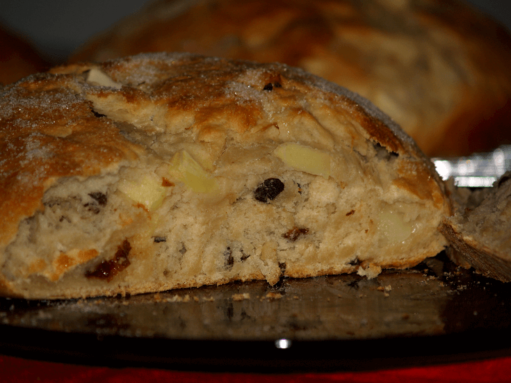 Apple Raisin Bread Recipe