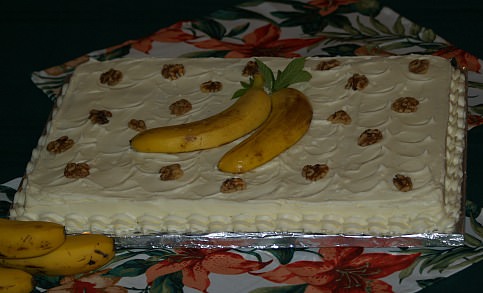 Best Banana Cake for a Crowd