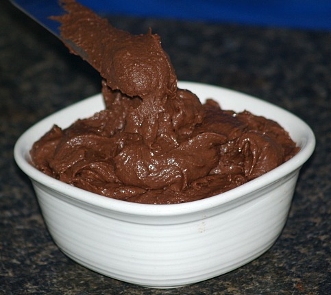 How to Make Chocolate Frosting like this Bourbon Fudge Frosting Recipe
