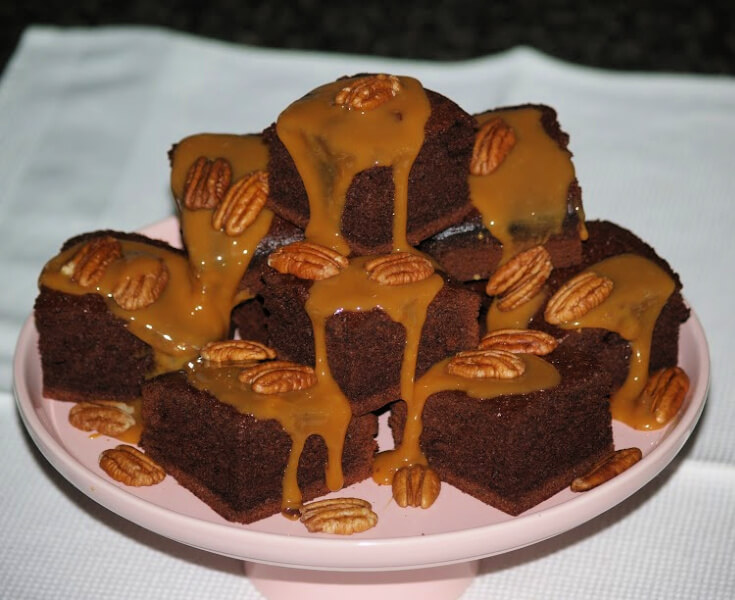 Brownie Cake Squares with Caramel Pecan Sauce