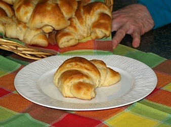 How to make Croissants or Crescent Rolls