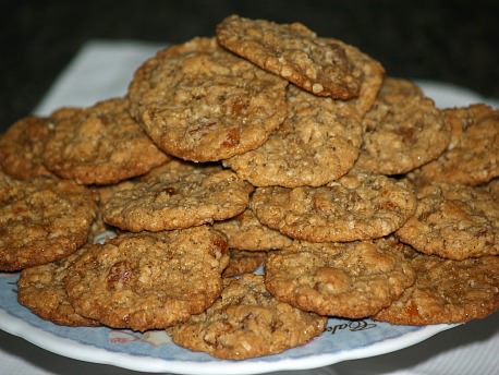 How to Make Oatmeal Cookies