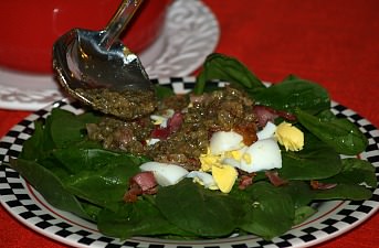 How to Make Bacon Salad Dressing