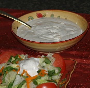 How to Make a Ranch Salad Dressing Recipe