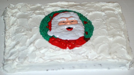 Spiced Oatmeal Santa Claus Cake